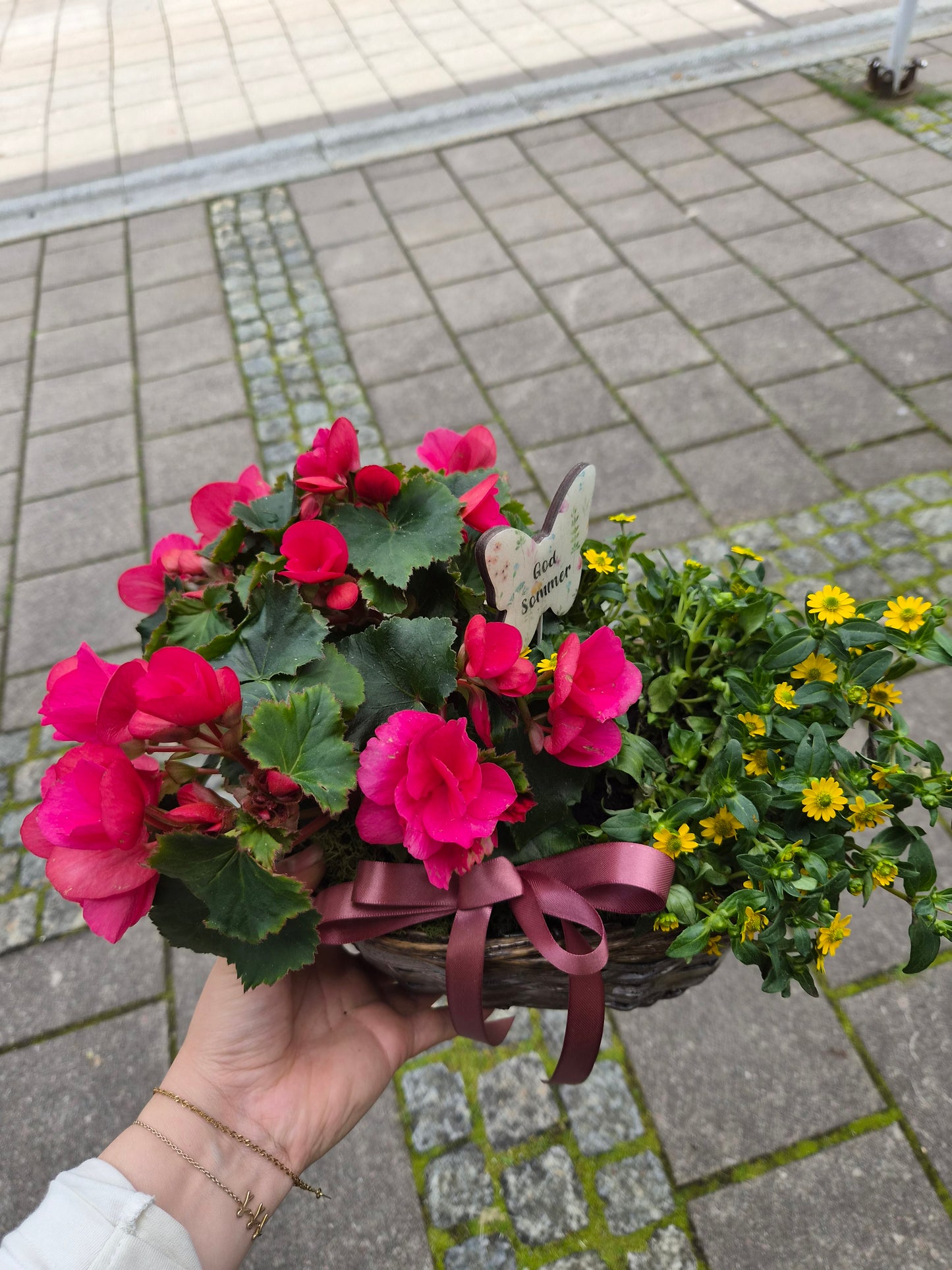 Sommarkorg med god sommar