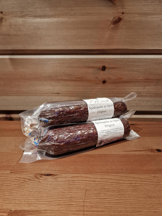 Spekepølse og skiva mør frå Hovdenakk Hjort